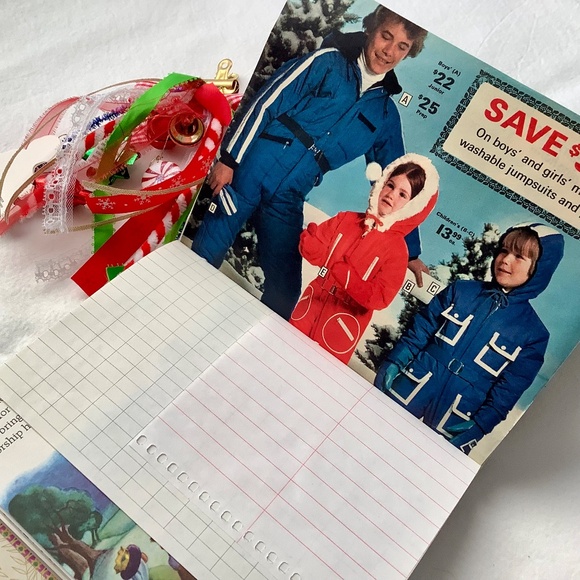 Christmas Junk Journal Plus Ephemera Pack about 70 pieces Vtg Little Golden Book - Picture 8 of 16